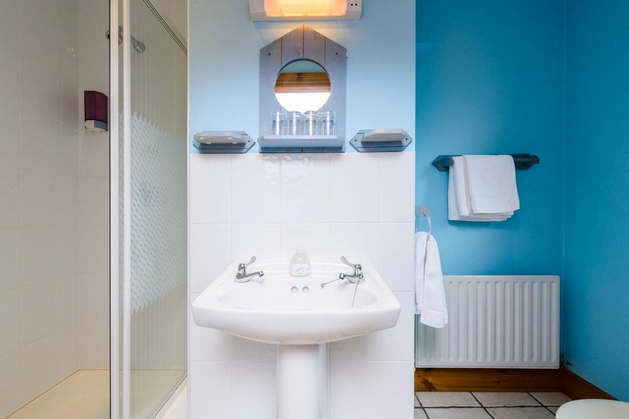 Dingle Centre Townhouse An Capall Dubh Dingle Extérieur photo