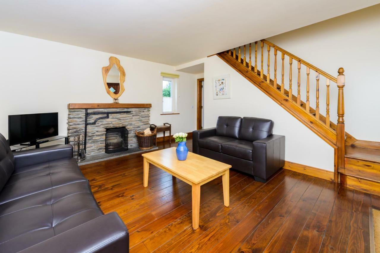 Dingle Centre Townhouse An Capall Dubh Dingle Extérieur photo